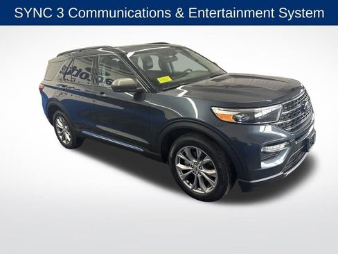 Certified 2023 Ford Explorer XLT w/ Equipment Group 202A image 5