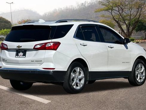 Used 2019 Chevrolet Equinox Premier AWD/4WD image 4