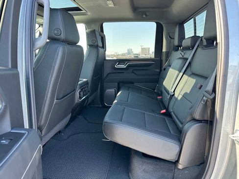 New 2026 GMC Sierra 2500 Denali w/ Technology Package AWD/4WD image 16