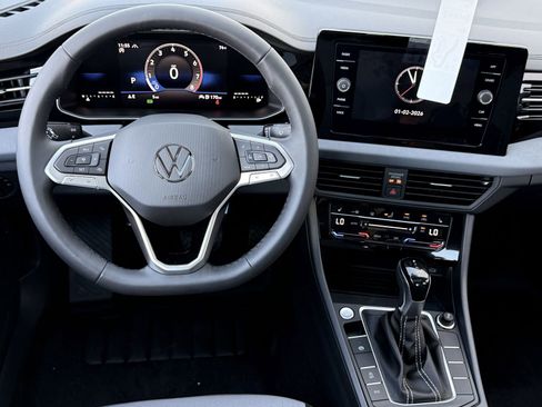 New 2026 Volkswagen Jetta SE image 12