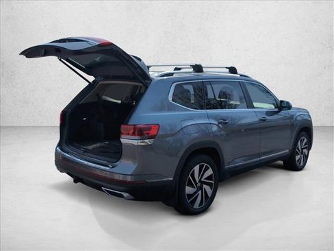 Used 2024 Volkswagen Atlas SEL image 5