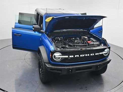 Used 2022 Ford Bronco Wildtrak image 51