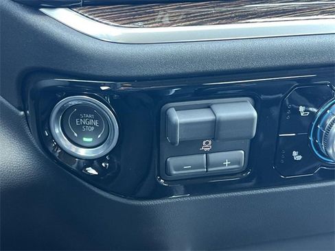 New 2026 GMC Sierra 1500 Elevation w/ LPO, Elevation Black Package image 20