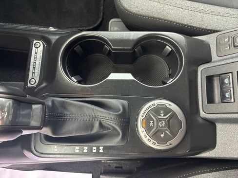 Used 2025 Ford Bronco Big Bend AWD/4WD image 18