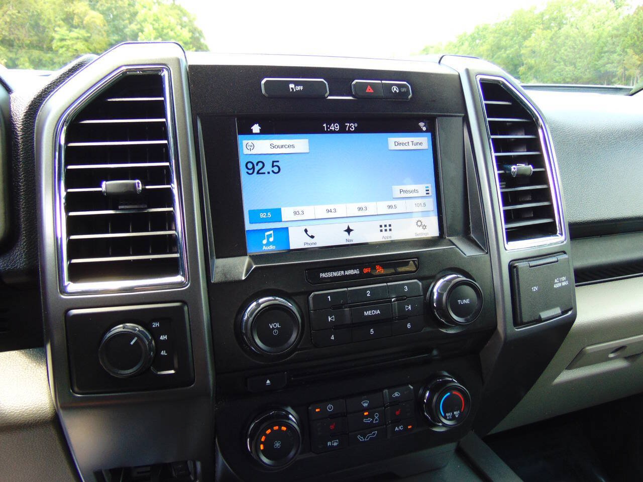 Used 2017 Ford F150 XLT w/ Equipment Group 302A Luxury AWD/4WD image 22