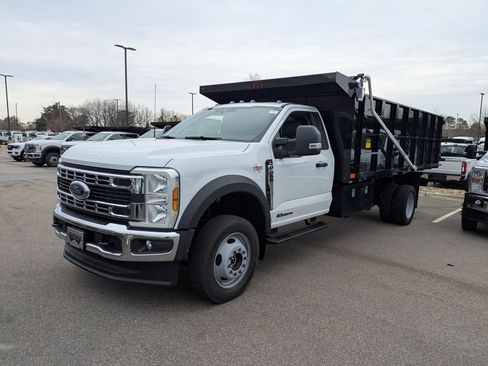 New 2026 Ford F550 4x4 Regular Cab Super Duty image 5