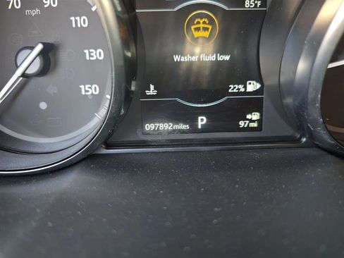 Used 2018 Land Rover Discovery Sport HSE AWD/4WD image 18