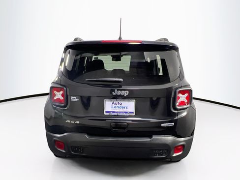 Used 2022 Jeep Renegade Latitude w/ Convenience Group AWD/4WD image 6