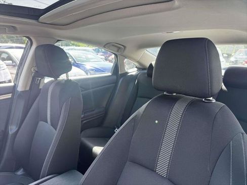 Used 2016 Honda Civic EX image 18
