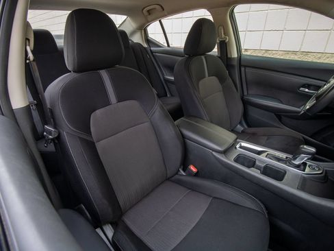Used 2021 Nissan Sentra SV FWD image 20