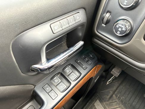 Used 2018 Chevrolet Silverado 3500 High Country w/ Duramax Plus Package image 16