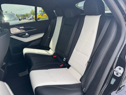 New 2026 Mercedes-Benz GLE 450 4MATIC Coupe image 17