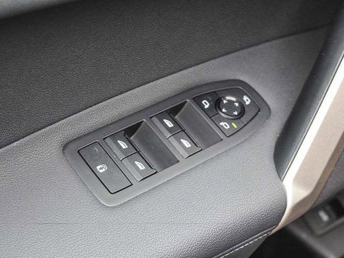 Certified 2023 BMW iX xDrive50 w/ Convenience Package AWD/4WD image 19