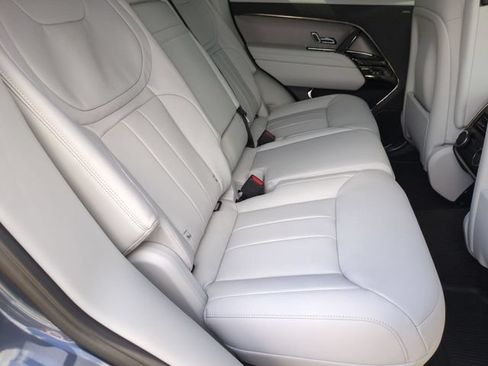 New 2026 Land Rover Range Rover Sport SE AWD/4WD image 17