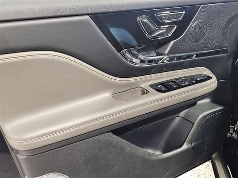 Used 2024 Lincoln Corsair Grand Touring w/ Equipment Group 301A image 11