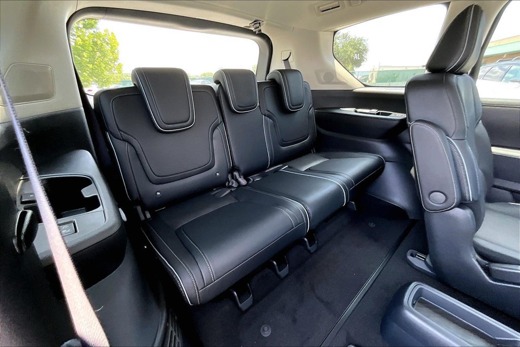 New 2027 INFINITI QX80 Luxe RWD image 37