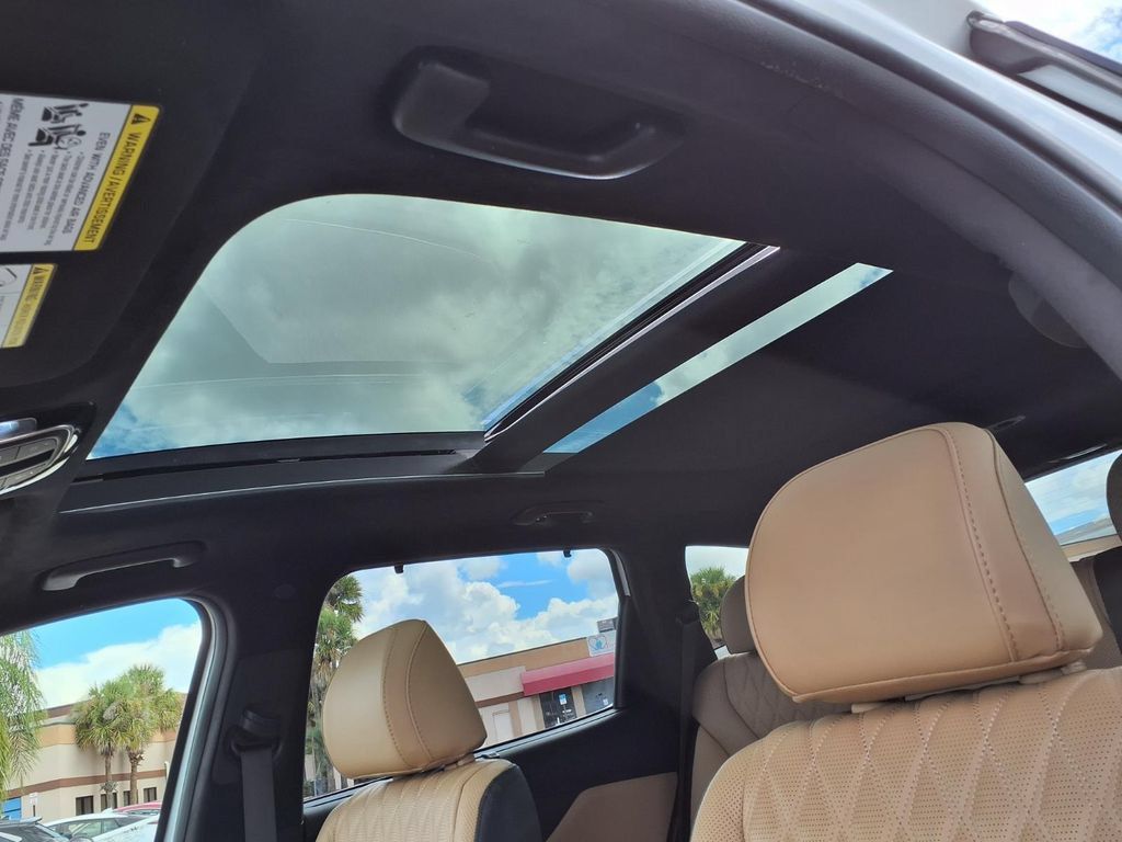 Used 2023 Hyundai Santa Fe Calligraphy AWD/4WD image 27