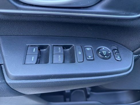 Used 2019 Honda CR-V EX image 40