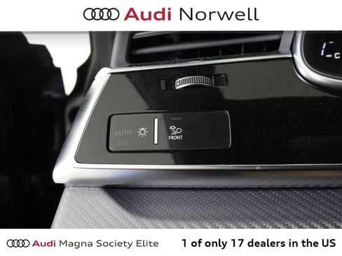 New 2026 Audi SQ8 Prestige AWD/4WD image 27