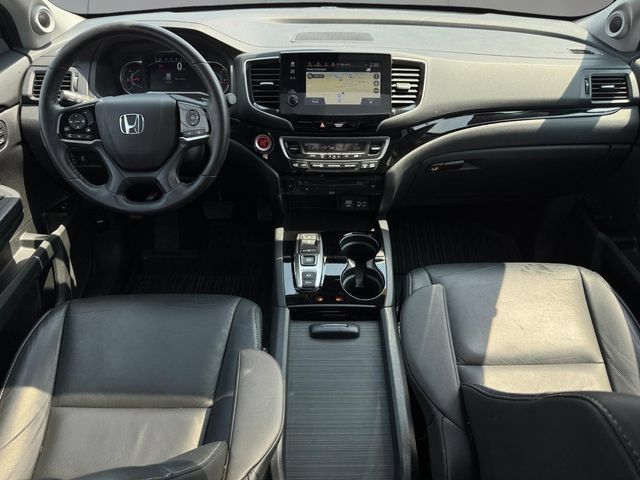Used 2020 Honda Pilot Touring image 7
