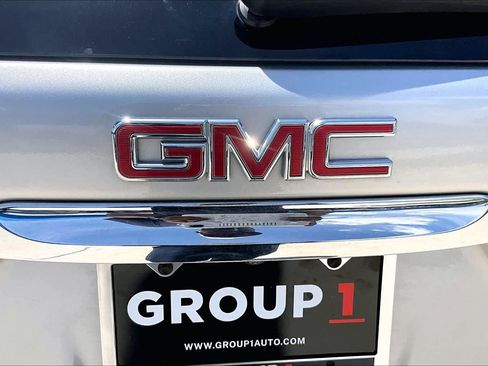 Used 2020 GMC Terrain SLE FWD image 30