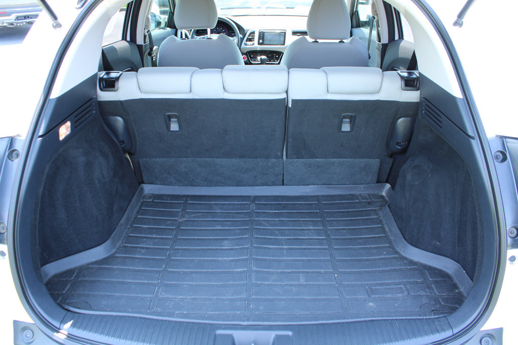 Used 2022 Honda HR-V EX image 11