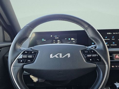 Used 2023 Kia EV6 GT-Line w/ GT-Line Suede Seat Package image 31