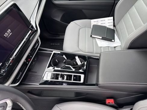 New 2026 Volkswagen Atlas Cross Sport SEL image 34