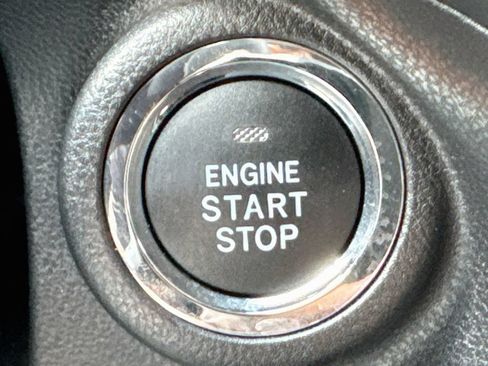 Used 2025 Subaru Ascent Bronze Edition AWD/4WD image 23