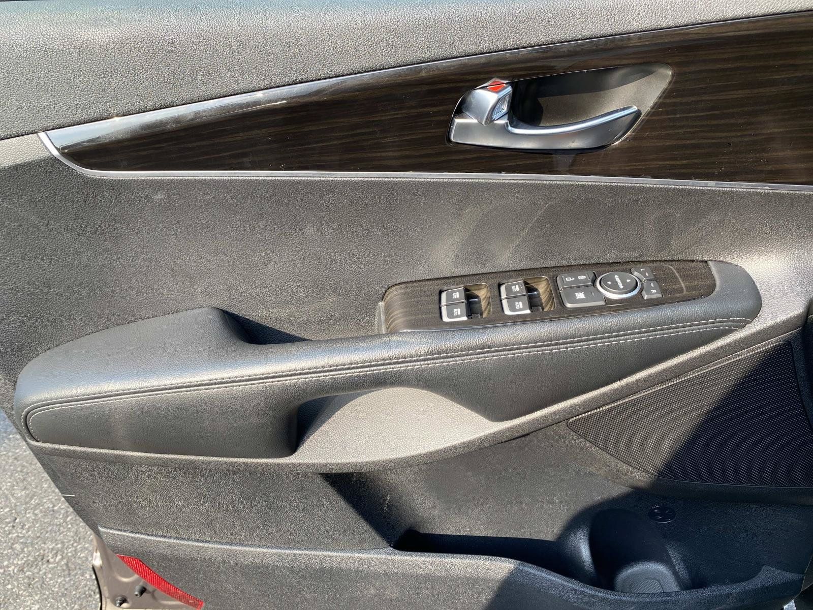 Used 2019 Kia Sorento S AWD/4WD image 21