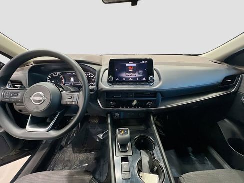 Used 2023 Nissan Rogue SV image 23