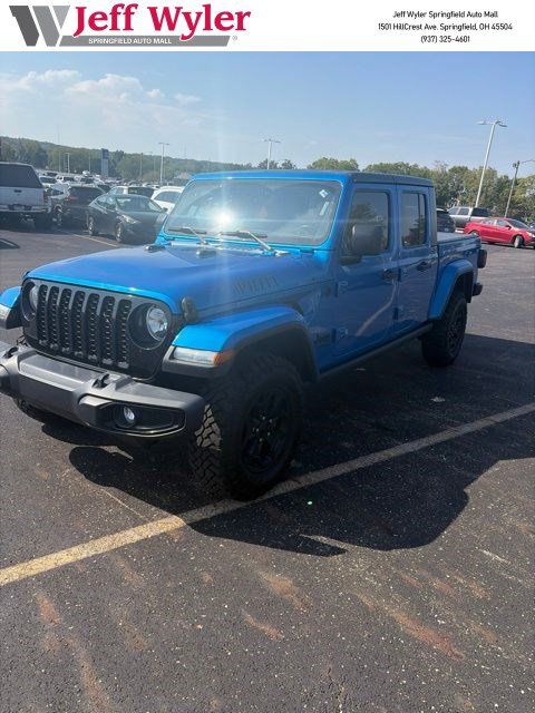 Used 2021 Jeep Gladiator Sport AWD/4WD image 1