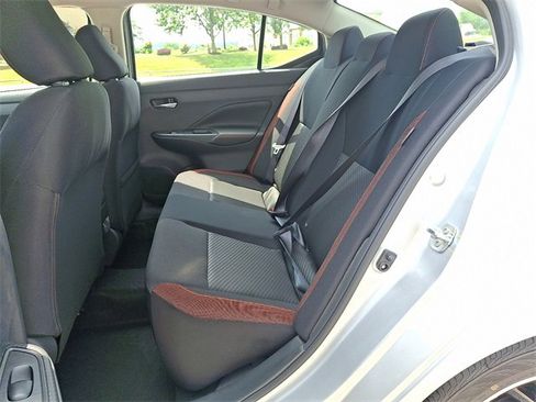 New 2025 Nissan Versa SR w/ Trunk Package image 13