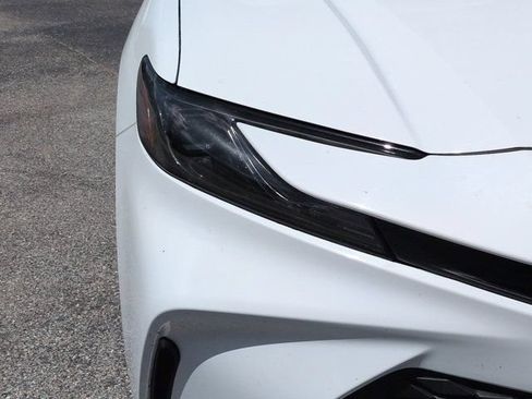 Used 2025 Toyota Camry LE FWD image 9