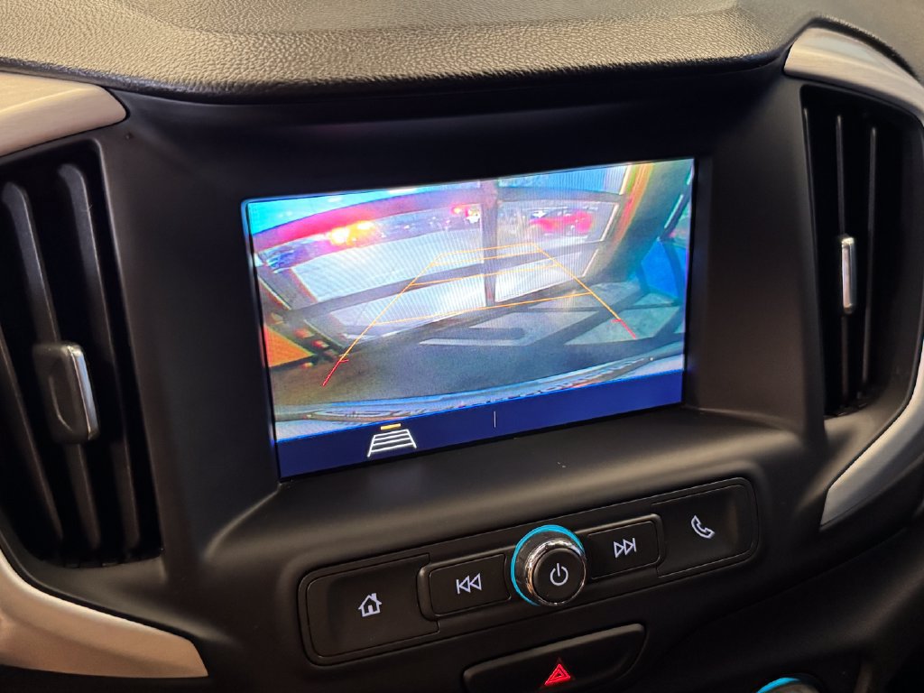 Used 2020 GMC Terrain SLE AWD/4WD image 14