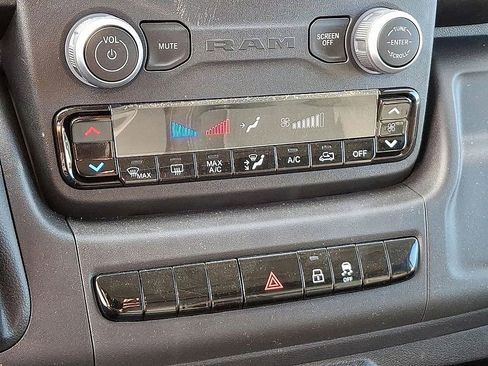 Used 2023 RAM ProMaster 3500 image 13