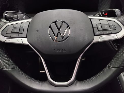 Used 2026 Volkswagen Tiguan SE R-Line AWD/4WD image 28