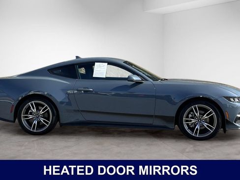 Used 2025 Ford Mustang Coupe RWD image 7