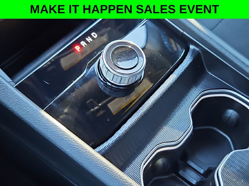Used 2025 Jeep Grand Cherokee Laredo X RWD image 19