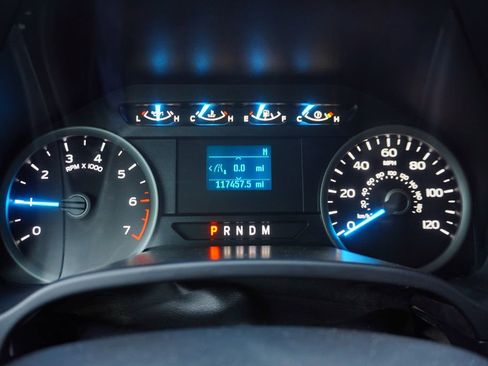 Used 2019 Ford F150 XLT image 16