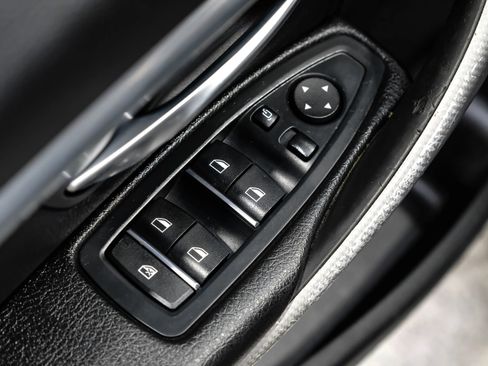 Used 2018 BMW 340i Sedan image 48