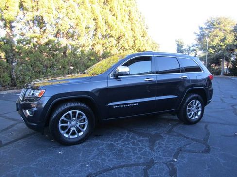 Used 2016 Jeep Grand Cherokee Limited image 2