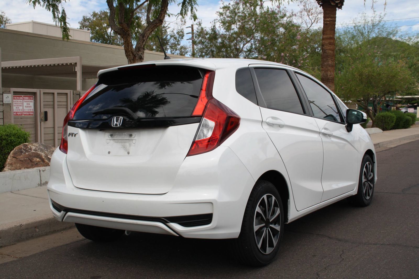 Used 2019 Honda Fit LX image 4