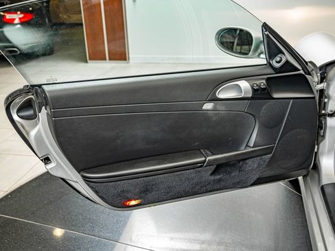 Used 2007 Porsche Cayman RWD image 26