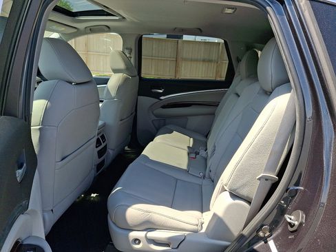 Used 2016 Acura MDX SH-AWD image 11