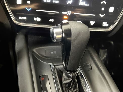 Used 2017 Honda HR-V EX image 24