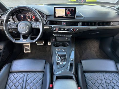Used 2019 Audi S4 Prestige w/ Prestige Package image 13
