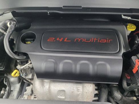 Used 2020 Jeep Compass Limited FWD image 30