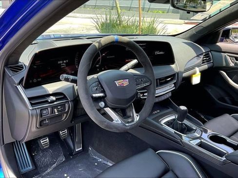 New 2026 Cadillac CT5 V Blackwing w/ Deep Ocean Appearance Package RWD image 9