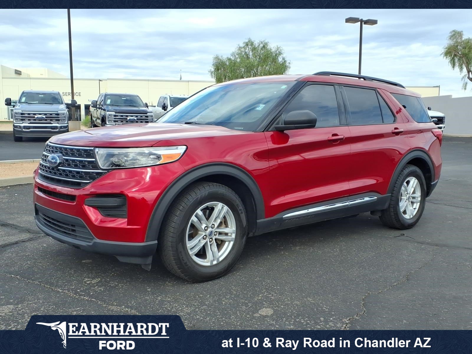 Certified 2020 Ford Explorer XLT RWD image 1
